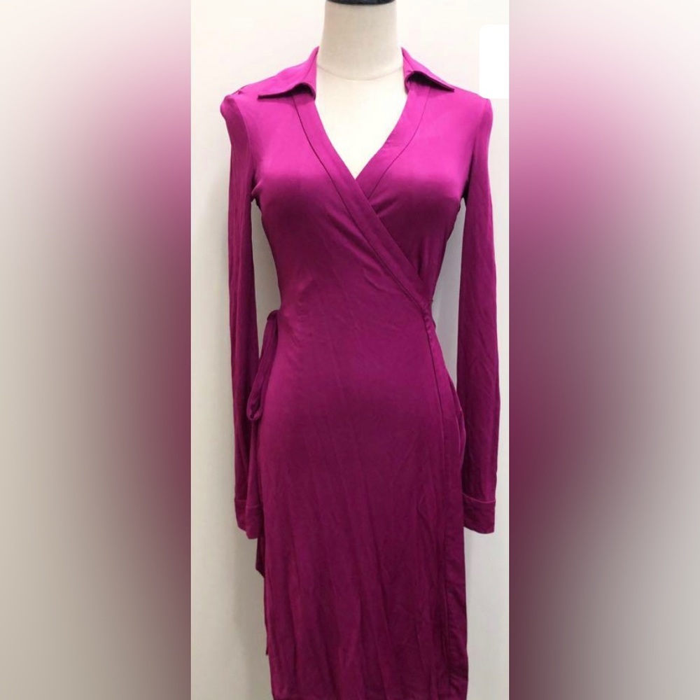 Diane Von Furstenberg Satin Fuchsia Collared
Long Sleeve Wrap Dress